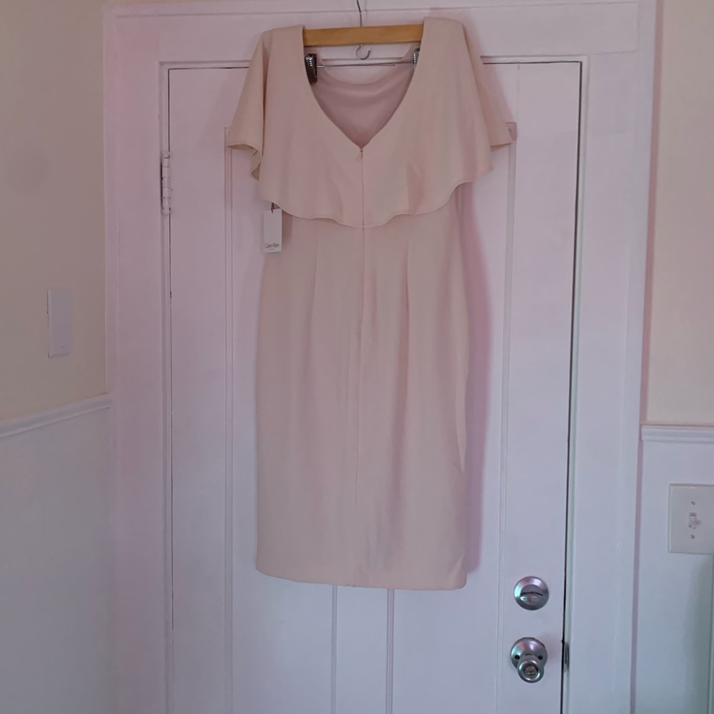 Dress - Picture 2 of 2